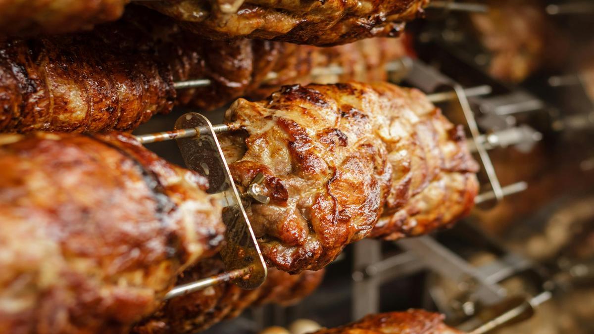 Consigli per marinare il pollo per barbecue estivi