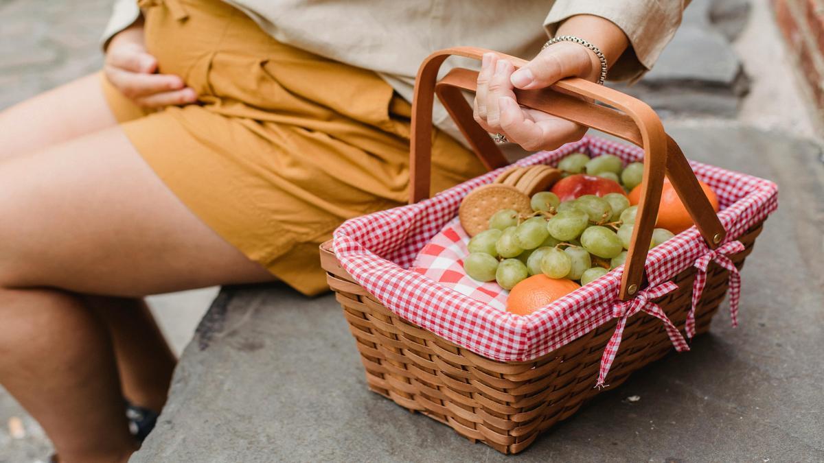 idee-per-picnic-salutari-e-rilassanti-nel-proprio-giardino