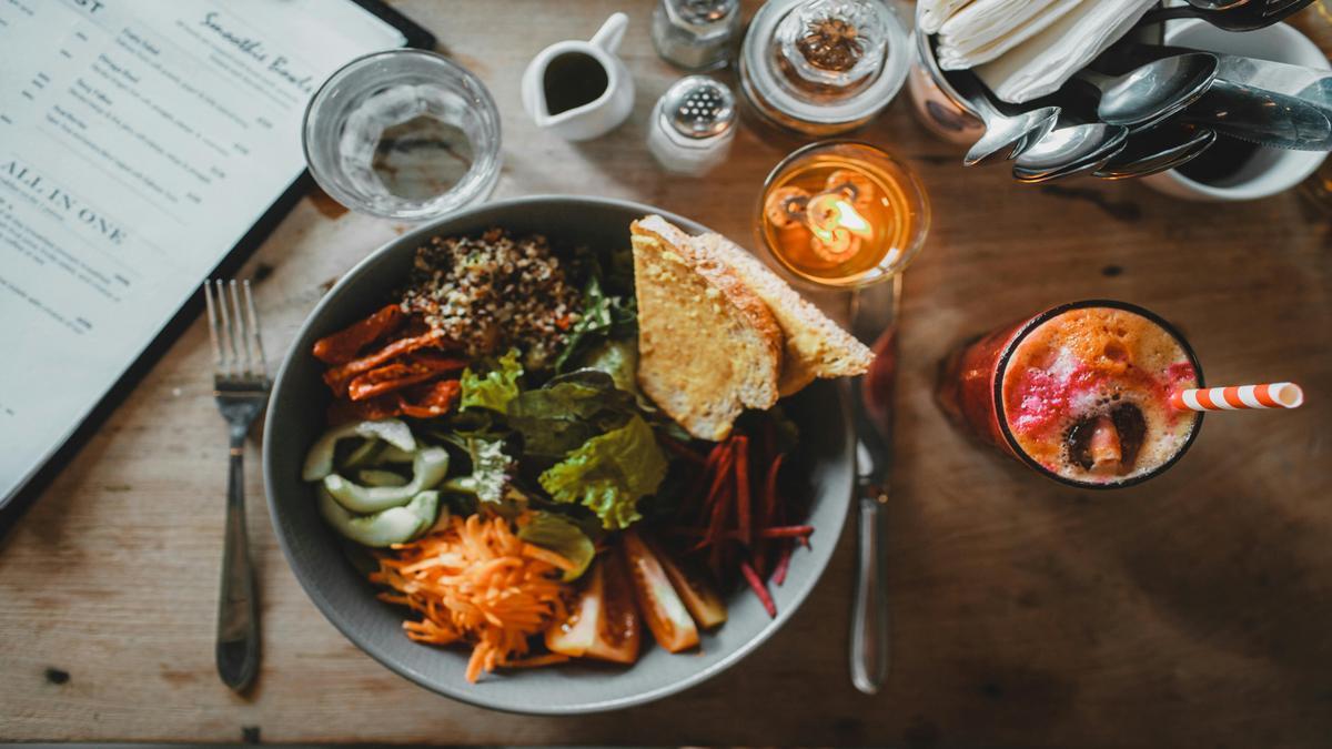 smoothie-bowls-ricche-di-antiossidanti-per-la-colazione