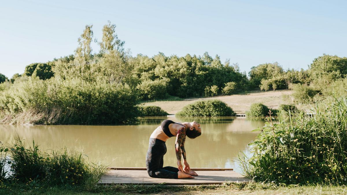 suggerimenti-per-personalizzare-lo-spazio-yoga-a-casa